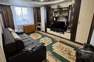 Продам квартиру 3-х комнатную с общей площадью 75м2, 2/2 эт., на улице Восточная ул, Нововятский район, г. Киров, Кировская обл., Россия, агентство Интернет-партнер