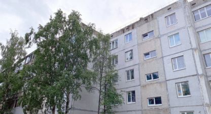 Продам квартиру 4-х комнатную с общей площадью 83.2м2, 2/5 эт., на улице Ленина ул, г. Костомукша, Карелия респ., Россия, агентство Интернет-партнер. Фотография №1