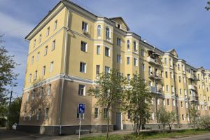 Продам квартиру 2-х комнатную с общей площадью 46.5м2, 2/5 эт., на улице Страж революции ул, Московский район, г. Нижний Новгород, Нижегородская обл., Россия, агентство Интернет-партнер