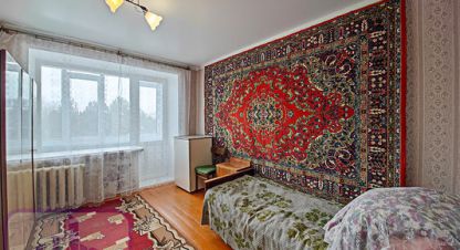 Продаётся 4-х комнатная квартира в г. Молочное. Фотография №6