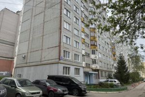 Продам квартиру 3-х комнатную с общей площадью 66.6м2, 5/10 эт., на улице Хлыновская ул, Ленинский район, г. Киров, Кировская обл., Россия, агентство Интернет-партнер