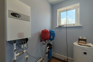 Продам дом 2-х комнатный с общей площадью 104.2м2, г. Кирилловка, Новгородская обл., Россия, агентство Интернет-партнер