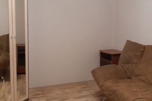 Продам квартиру 3-х комнатную с общей площадью 52м2, 8/9 эт., на улице Капитана орликовой ул, Первомайский район, г. Мурманск, Мурманская обл., Россия, агентство Интернет-партнер