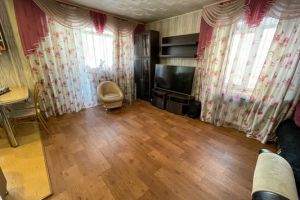 Продам квартиру 1 комнатную с общей площадью 30.6м2, 2/5 эт., на улице 2-й микро ул, г. Рабочий посёлок эльбан, Хабаровский край, Россия, агентство Интернет-партнер