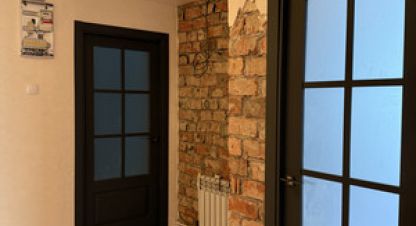 Продам квартиру 3-х комнатную с общей площадью 66.9м2, 1/2 эт., на улице Советский пр-кт, г. Сольцы, Новгородская обл., Россия, агентство Интернет-партнер. Фотография №1