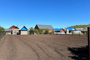 Продам земельный участок, на улице Школьная, г. Октябрьский, Башкортостан респ., Россия, агентство Интернет-партнер
