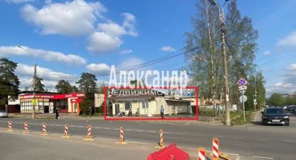 Сдам торговое помещение с общей площадью 168м2, на улице Песочная ул, г. Гуляевская железнодорожная площадка, Удмуртия респ., Россия, агентство Интернет-партнер. Фотография №1