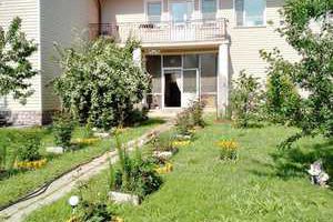 Продам дом 6-ти комнатный с общей площадью 282м2, на улице Молодежная ул, г. Сынково, Московская обл., Россия, агентство Интернет-партнер