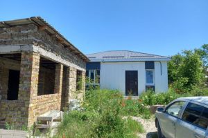 Продам дом 3-х комнатный с общей площадью 112м2, Киевский район, г. Симферополь , Крым авт. респ., Россия, агентство Интернет-партнер