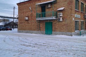 Продам торговое помещение с общей площадью 178.7м2, на улице Советская ул, г. Корткерос, Коми респ., Россия, агентство Интернет-партнер