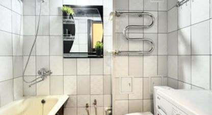 Купить квартиру 2-х комнатную, 47.3 кв. м., Россия, г. Брянск. Фотография №10