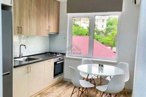 Продам квартиру 1 комнатную с общей площадью 33.27м2, 3/11 эт., на улице Волжская (центральный) ул, Центральный район, г. Сочи, Краснодарский край, Россия, агентство Интернет-партнер