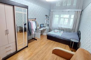 Продам квартиру 1 комнатную с общей площадью 31.3м2, 2/5 эт., на улице Мичурина ул, Ленинский район, г. Калуга, Калужская обл., Россия, агентство Интернет-партнер
