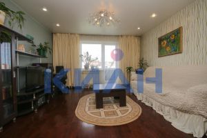 Продам квартиру 4-х комнатную с общей площадью 82м2, 5/9 эт., на улице Копылова ул, Железнодорожный район, г. Красноярск, Красноярский край, Россия, агентство Интернет-партнер