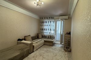Продам квартиру 1 комнатную с общей площадью 32м2, 6/9 эт., на улице Богатырева, Советский район, г. Махачкала, Дагестан респ., Россия, агентство Интернет-партнер