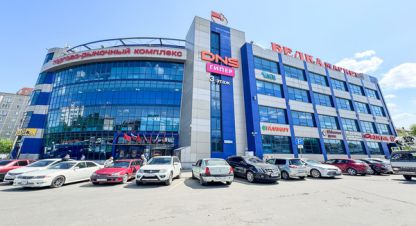 Сдам торговое помещение с общей площадью 300м2, на улице Космонавтов пр-кт, Эльмаш район, г. Екатеринбург, Свердловская обл., Россия, агентство Интернет-партнер. Фотография №1