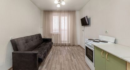 Продам квартиру 2-х комнатную с общей площадью 31.9м2, 2/10 эт., на улице Петра сумина ул, Центральный район район, г. Челябинск, Челябинская обл., Россия, агентство Интернет-партнер. Фотография №1