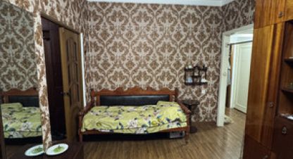 Продам квартиру 3-х комнатную с общей площадью 58м2, 5/5 эт., на улице Гагарина ул, Советский район, г. Махачкала, Дагестан респ., Россия, агентство Интернет-партнер. Фотография №1