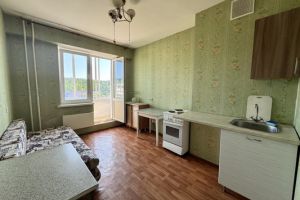 Продам квартиру 1 комнатную с общей площадью 34.7м2, 3/9 эт., на улице Багратиона ул, Свердловский район, г. Иркутск, Иркутская обл., Россия, агентство Интернет-партнер