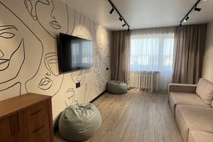 Продам квартиру 2-х комнатную с общей площадью 50.7м2, 4/5 эт., на улице Гагарина ул, г. Светлый, Калининградская обл., Россия, агентство Интернет-партнер
