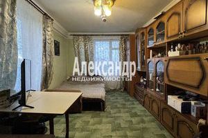 Продам комнату с общей площадью 11м2, 9/9 эт., на улице Заводской пр-кт, г. Колпино, Санкт-Петербург, Россия, агентство Интернет-партнер