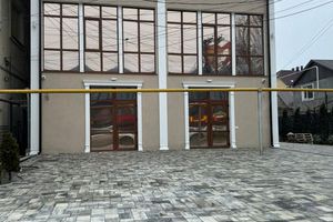 Сдам торговое помещение с общей площадью 361м2, на улице Евпаторийское шоссе, Железнодорожный район, г. Симферополь , Крым авт. респ., Россия, агентство Интернет-партнер