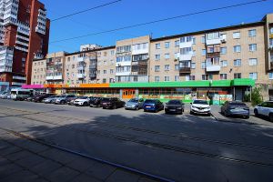 Продам квартиру 3-х комнатную с общей площадью 57.1м2, 3/5 эт., на улице Луначарского ул, Квартал центральный район, г. Екатеринбург, Свердловская обл., Россия, агентство Интернет-партнер
