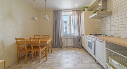 Купить квартиру 2-х комнатную, 70 кв. м., Россия, г. Пенза. Фотография №9