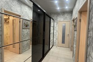 Продам квартиру 2-х комнатную с общей площадью 50м2, 1/4 эт., на улице Мира пр-кт, Левобережный район, г. Липецк, Липецкая обл., Россия, агентство Интернет-партнер