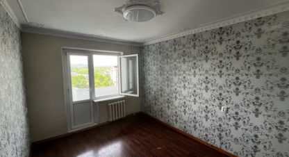 Купить 3-х комнатную квартиру на улице Шогенова ул г. Вольный аул. Фотография №4