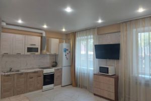 Продам квартиру 1 комнатную с общей площадью 34.6м2, 1/3 эт., на улице Карпинская ул, Правобережный район, г. Иркутск, Иркутская обл., Россия, агентство Интернет-партнер