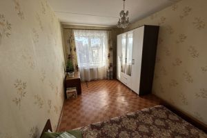 Продам квартиру 2-х комнатную с общей площадью 51.8м2, 5/5 эт., на улице Подольских курсантов ул, г. Йошкар-Ола, Марий Эл респ., Россия, агентство Интернет-партнер