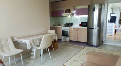 Продам квартиру 2-х комнатную с общей площадью 50.2м2, 8/10 эт., на улице Имени газеты крымская правда, Центральный район, г. Симферополь , Крым авт. респ., Россия, агентство Интернет-партнер. Фотография №1