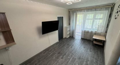 Продам квартиру 2-х комнатную с общей площадью 42.3м2, 4/5 эт., на улице Комсомольская ул, центральный район, г. Комсомольск-на-Амуре, Хабаровский край, Россия, агентство Интернет-партнер. Фотография №1