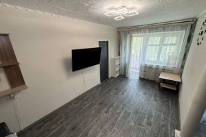 Продам квартиру 2-х комнатную с общей площадью 42.3м2, 4/5 эт., на улице Комсомольская ул, центральный район, г. Комсомольск-на-Амуре, Хабаровский край, Россия, агентство Интернет-партнер