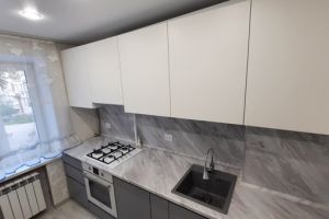 Продам квартиру 2-х комнатную с общей площадью 50.9м2, 2/5 эт., на улице Подольских курсантов ул, г. Йошкар-Ола, Марий Эл респ., Россия, агентство Интернет-партнер