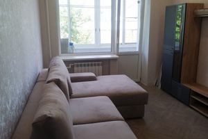 Сдам квартиру 2-х комнатную с общей площадью 46м2, 4/5 эт., на улице Металлистов ул, г. Алексин, Тульская обл., Россия, агентство Интернет-партнер