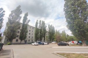 Продам квартиру 1 комнатную с общей площадью 13м2, 1/5 эт., на улице Жуковского ул, Левобережный район, г. Липецк, Липецкая обл., Россия, агентство Интернет-партнер