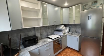 Сдам квартиру 3-х комнатную с общей площадью 61м2, 4/5 эт., на улице Пушкина ул, г. Сыктывкар, Коми респ., Россия, агентство Интернет-партнер. Фотография №1