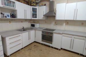 Продам квартиру 1 комнатную с общей площадью 40.5м2, 2/16 эт., на улице Батальная, Московский район, г. Калининград, Калининградская обл., Россия, агентство Интернет-партнер