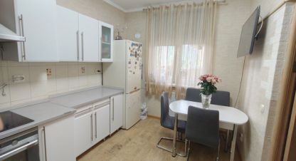 Купить 1 комнатную квартиру в г. Калининград. Фотография №2