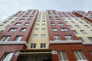 Продам квартиру 3-х комнатную с общей площадью 77м2, 7/9 эт., на улице Профсоюзная ул, г. Вольный аул, Кабардино-Балкария респ., Россия, агентство Интернет-партнер