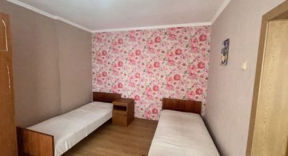 Сдам коттедж/дачу 2-х комнатную с общей площадью 50м2, на улице 3-го интернационала ул, г. Крымское, Крым авт. респ., Россия, агентство Интернет-партнер. Фотография №1