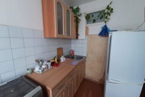 Продам квартиру 1 комнатную с общей площадью 32.1м2, 2/5 эт., на улице Крестецкая ул, г. Старая Русса, Новгородская обл., Россия, агентство Интернет-партнер