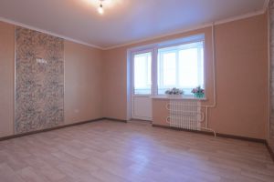 Продам квартиру 2-х комнатную с общей площадью 60м2, 3/9 эт., на улице Чехова ул, Ленинский район, г. Ставрополь, Ставропольский край, Россия, агентство Интернет-партнер