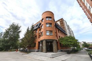 Сдам офисное помещение с общей площадью 17.1м2, на улице Куйбышева, Шарташский рынок район, г. Екатеринбург, Свердловская обл., Россия, агентство Интернет-партнер