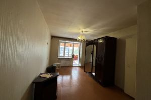 Продам квартиру 1 комнатную с общей площадью 35м2, 2/8 эт., на улице Орджоникидзе ул, г. Сыктывкар, Коми респ., Россия, агентство Интернет-партнер