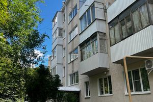 Продам квартиру 2-х комнатную с общей площадью 44.2м2, 3/5 эт., на улице Шпаковская ул, Промышленный район, г. Ставрополь, Ставропольский край, Россия, агентство Интернет-партнер