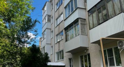 Продам квартиру 2-х комнатную с общей площадью 44.2м2, 3/5 эт., на улице Шпаковская ул, Промышленный район, г. Ставрополь, Ставропольский край, Россия, агентство Интернет-партнер. Фотография №1