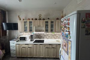 Продам квартиру 1 комнатную с общей площадью 35м2, 1/9 эт., на улице Маршала конева ул, Свердловский район, г. Иркутск, Иркутская обл., Россия, агентство Интернет-партнер